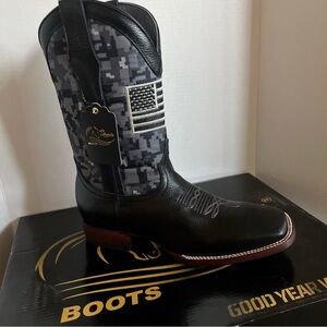 Black and Gray Western Boots